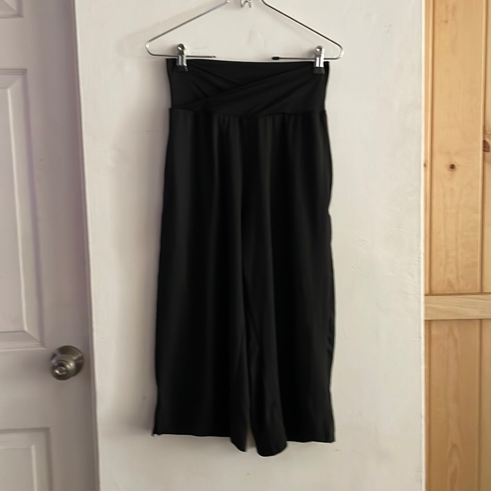 Yoga capri pants